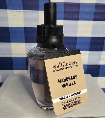 New Bath And Body Works Mahogany Vanilla Wallflower Fragrance Refill